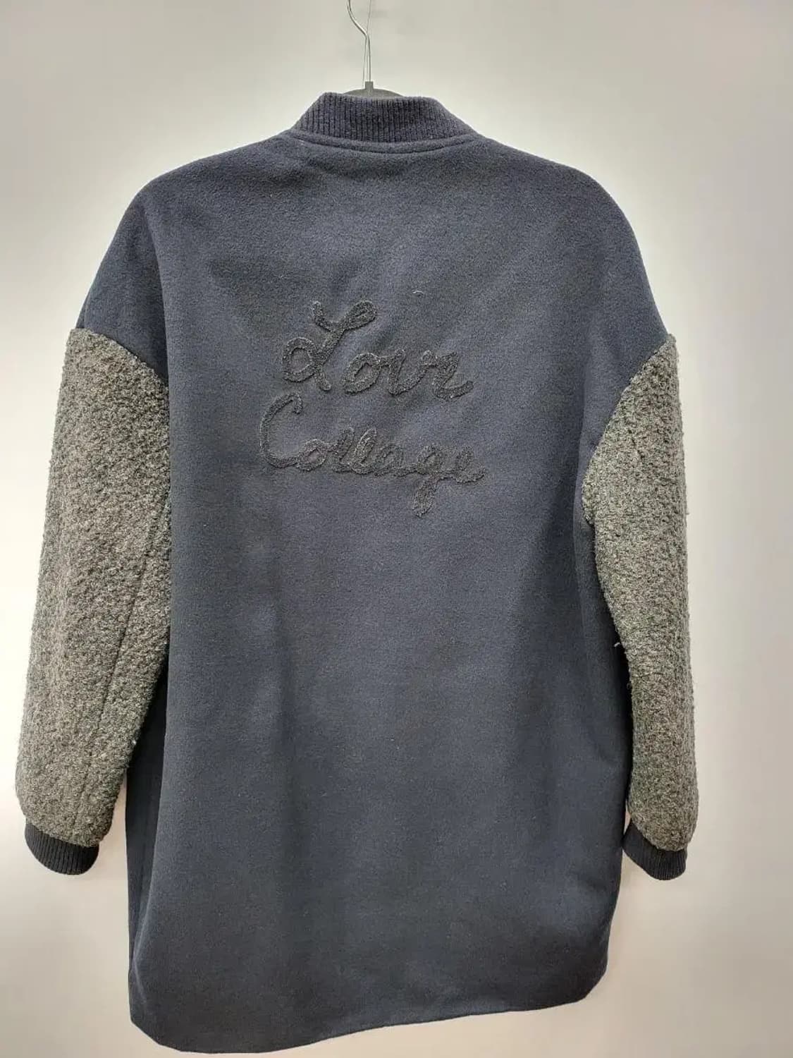 무신사X아웃스탠딩오디너리 여성FREE 모직 누빔 야구점퍼, 실측57-85 상품이미지6