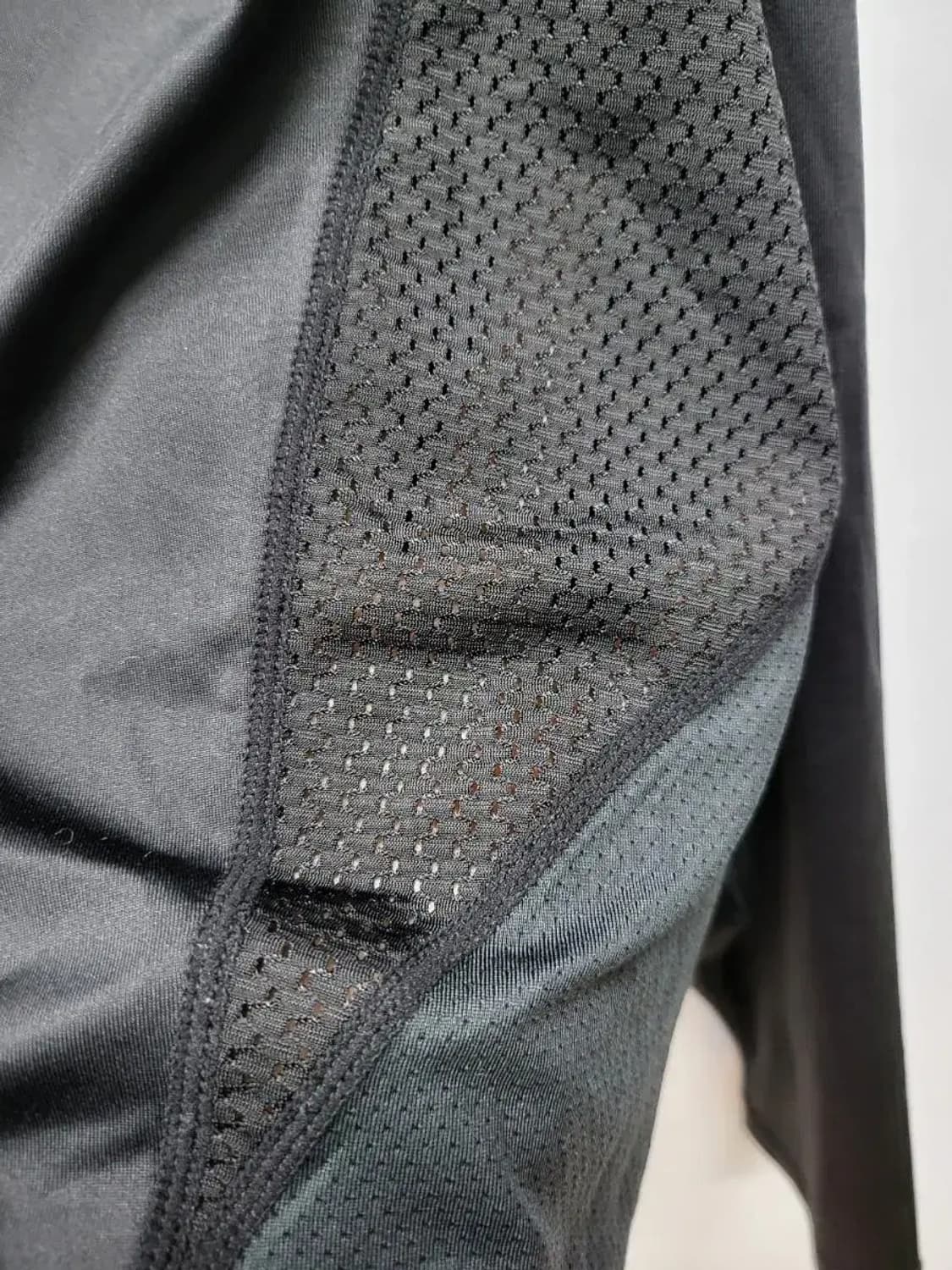 SCELIDC L 100 기능성 긴팔상의, 실측52-68 상품이미지2