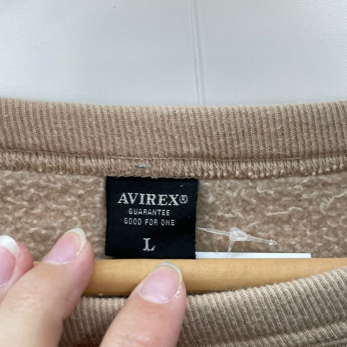 라지 아비렉스 약기모 베이지 오버핏 맨투맨티셔츠 상품이미지7