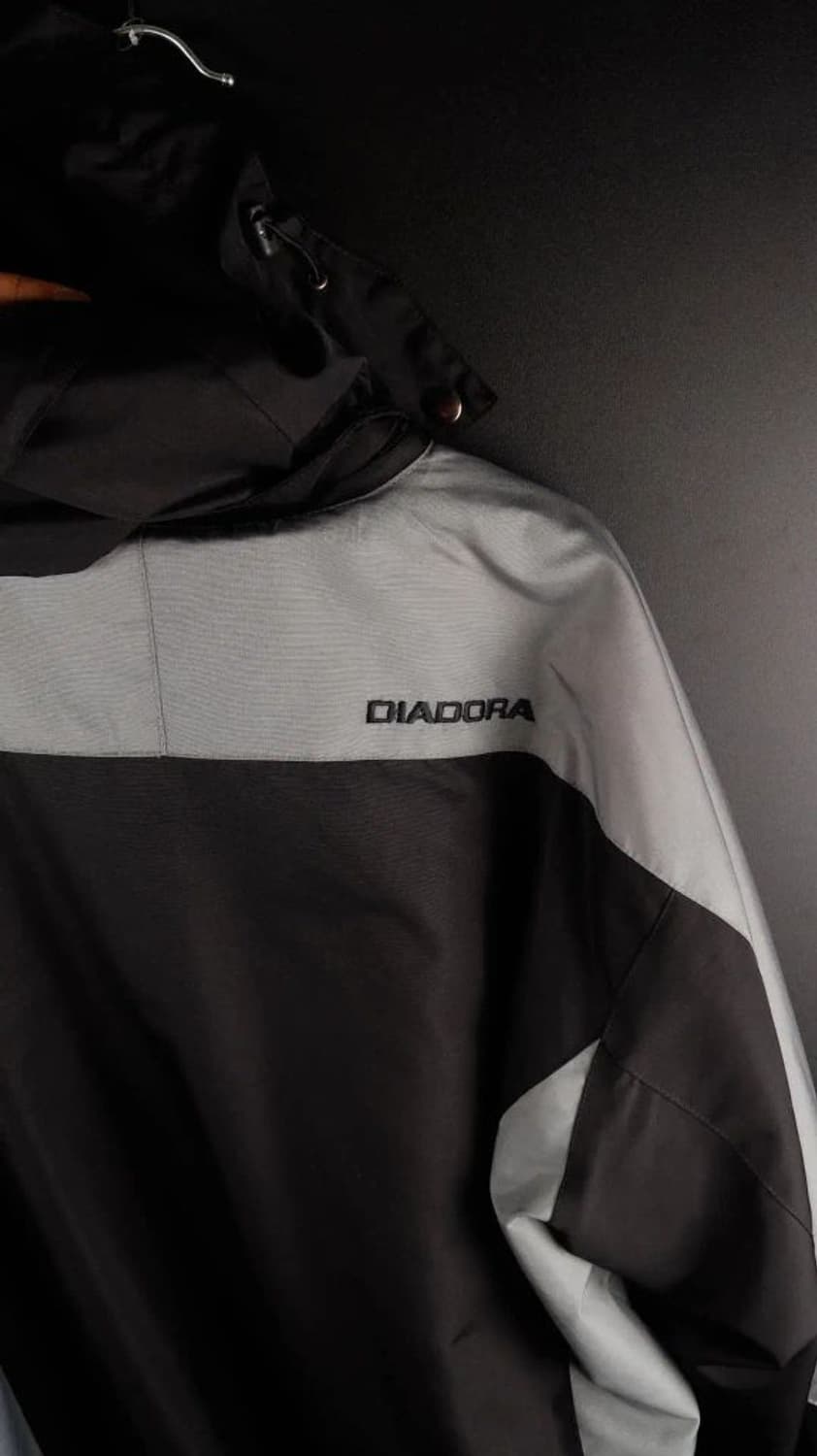 [M] 디아도라 블랙 바람막이 상품이미지9