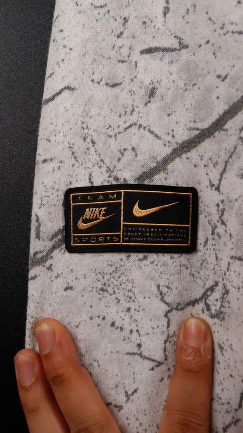 [S] 나이키 금색로고 후드 상품이미지3