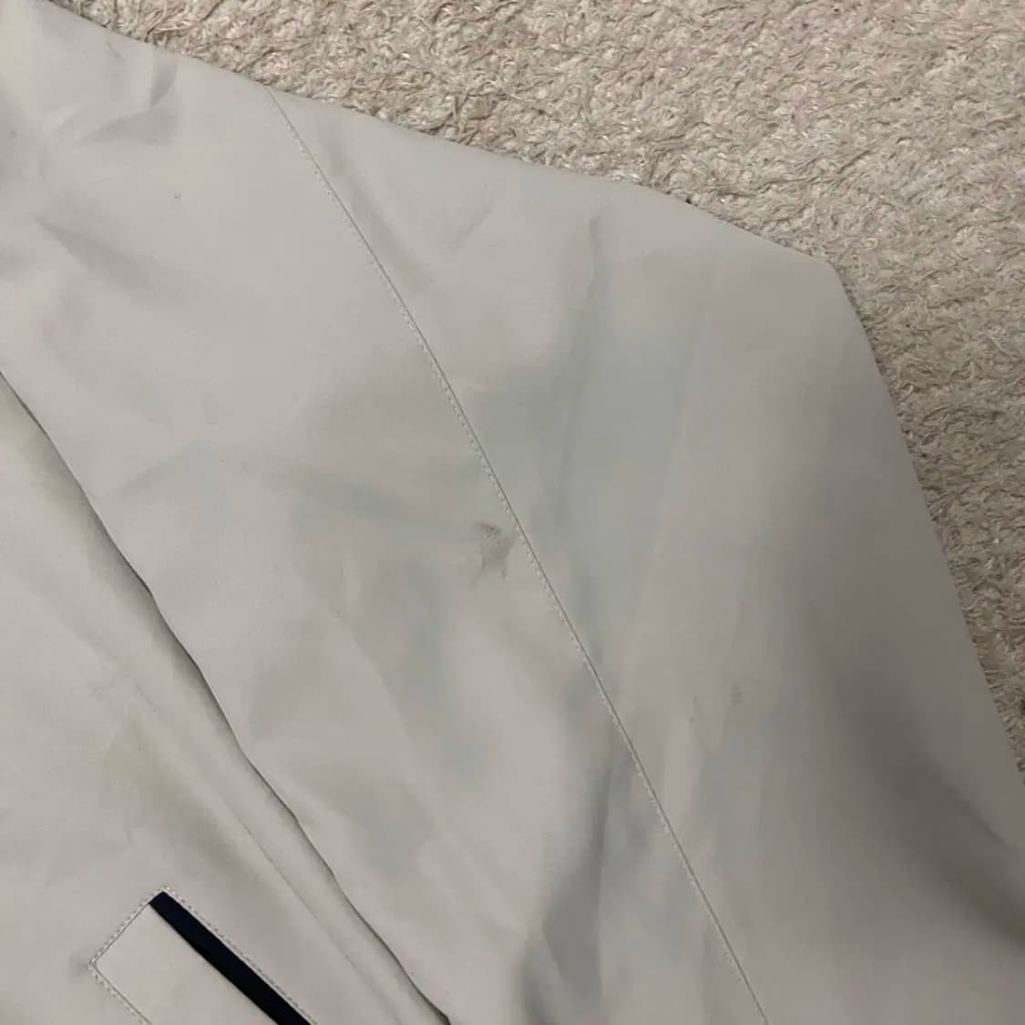 105 필라 베이지 자켓 상품이미지4