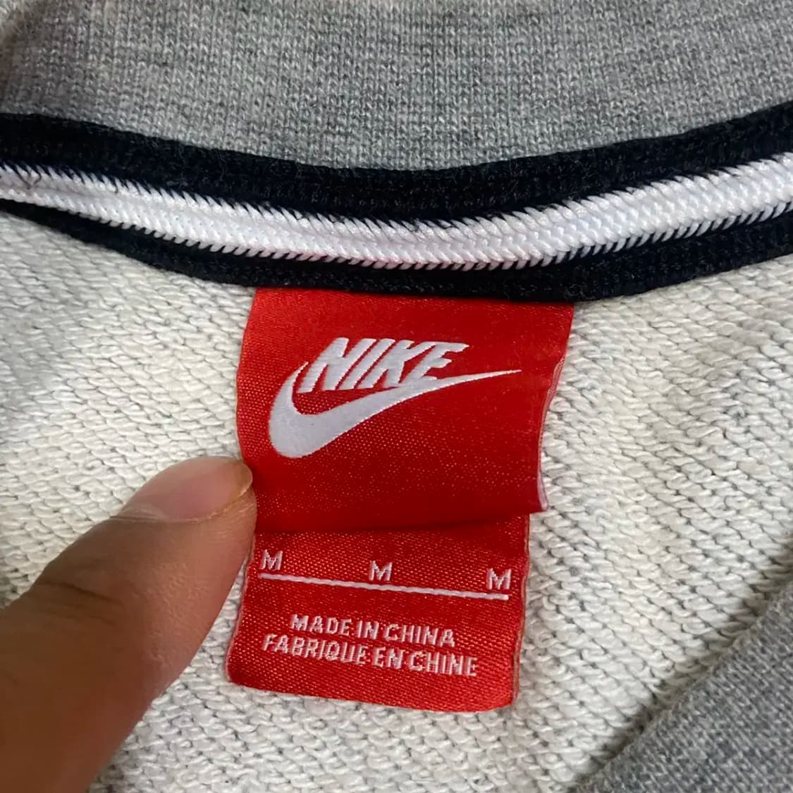 m 나이키 맨투맨 빅로고 상품이미지2