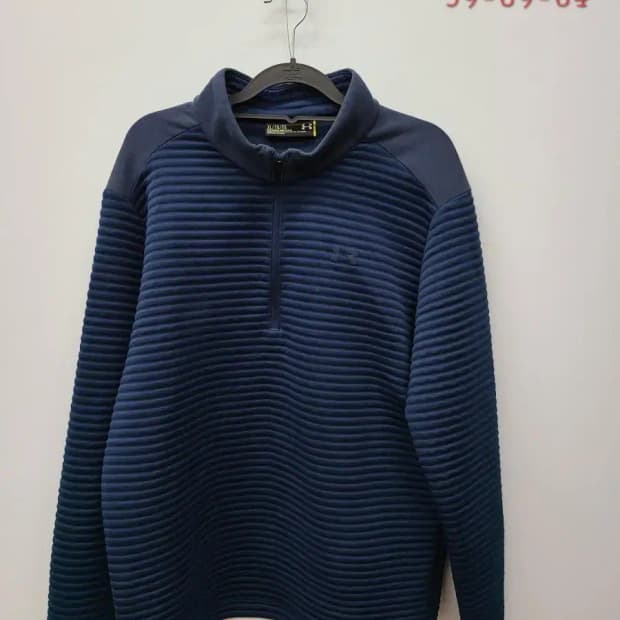 언더아머 XL 105 반집업 상의, 실측59-69