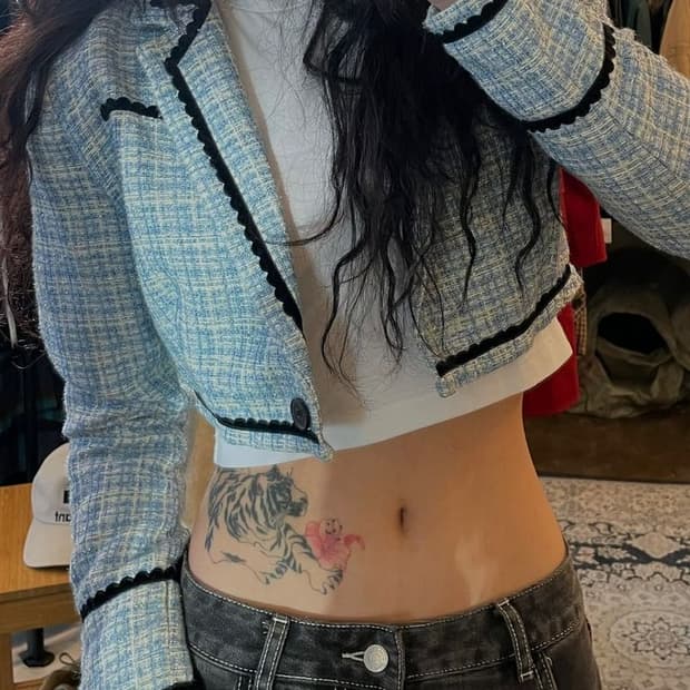 xs Cider 샵사이다 새상품 여자 트위트 크롭 자켓 데드스탁