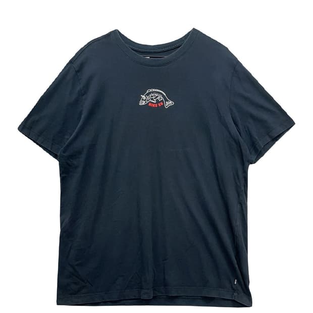 나이키 SB 프린팅 반팔티 105 K03270